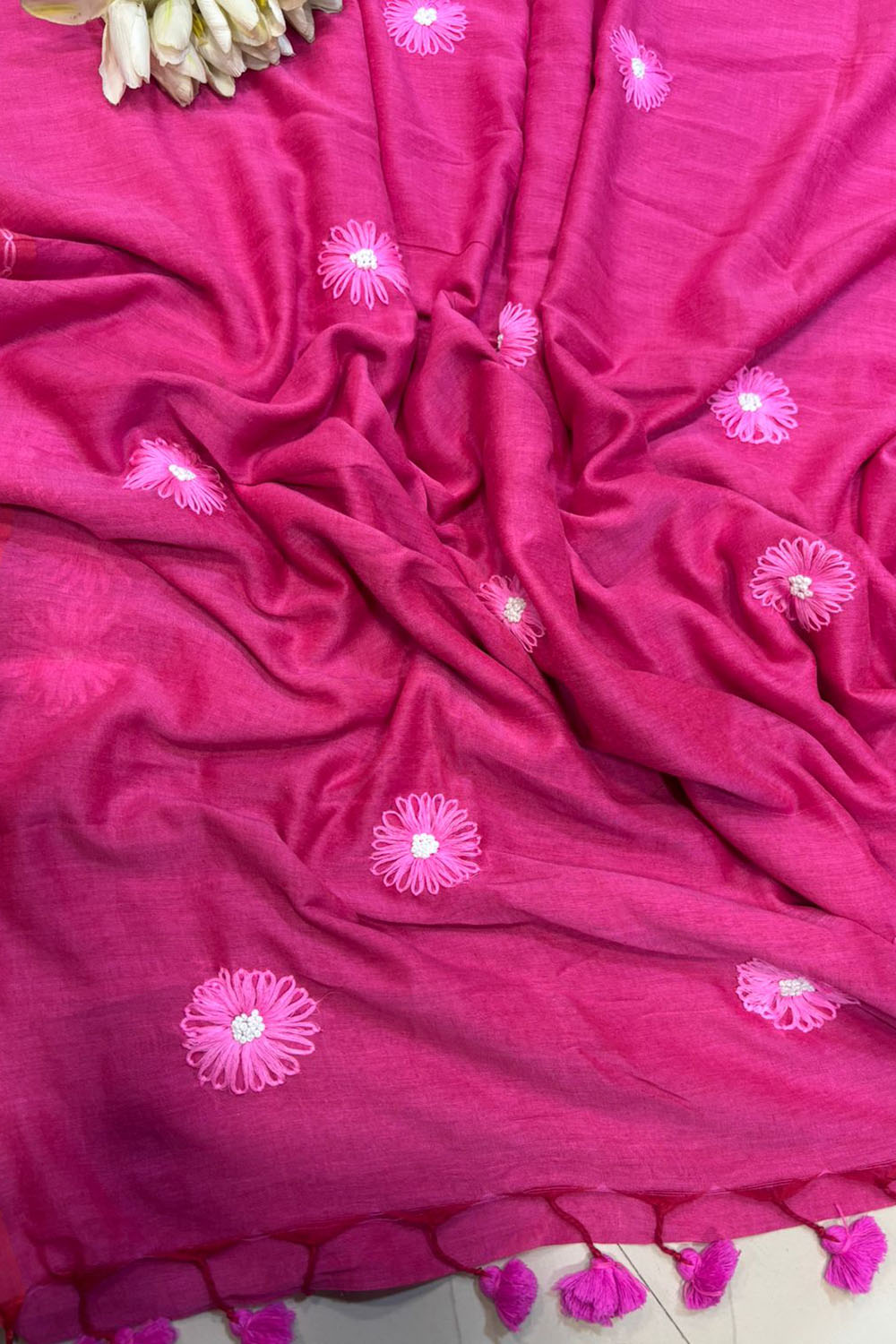 Beautiful Pink Bengal Khadi Cotton Embroidered Flower Design Saree - Luxurion World