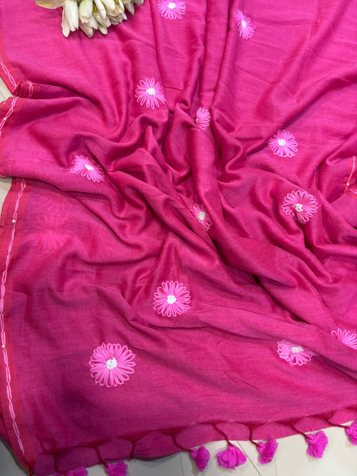 Beautiful Pink Bengal Khadi Cotton Embroidered Flower Design Saree - Luxurion World