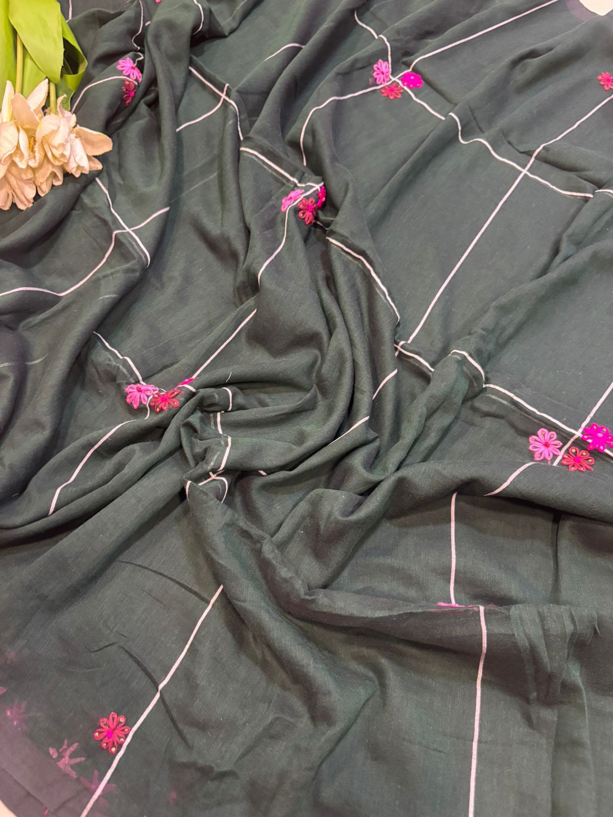 Elegant Grey Bengal Khadi Cotton Embroidered Flower Design Saree - Luxurion World