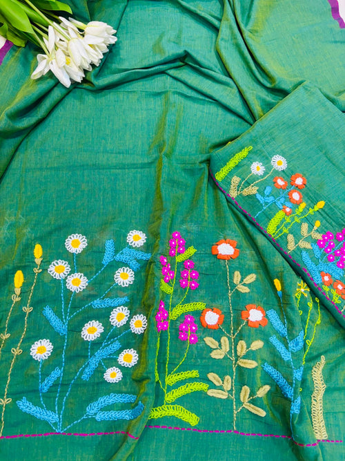 Stunning Green Bengal Khadi Cotton Embroidered Flower Design Saree - Luxurion World