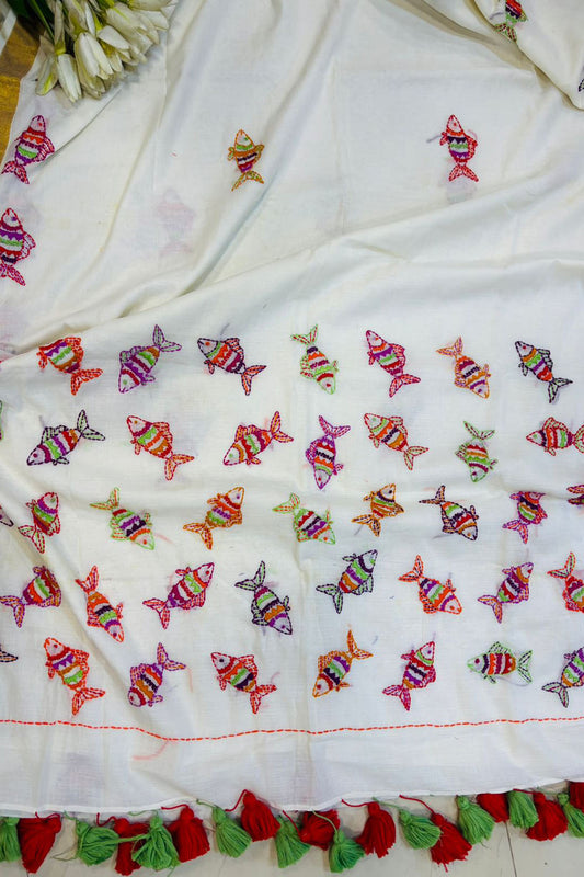 Elegant White Bengal Khadi Cotton Embroidered Fish Design Saree - Luxurion World