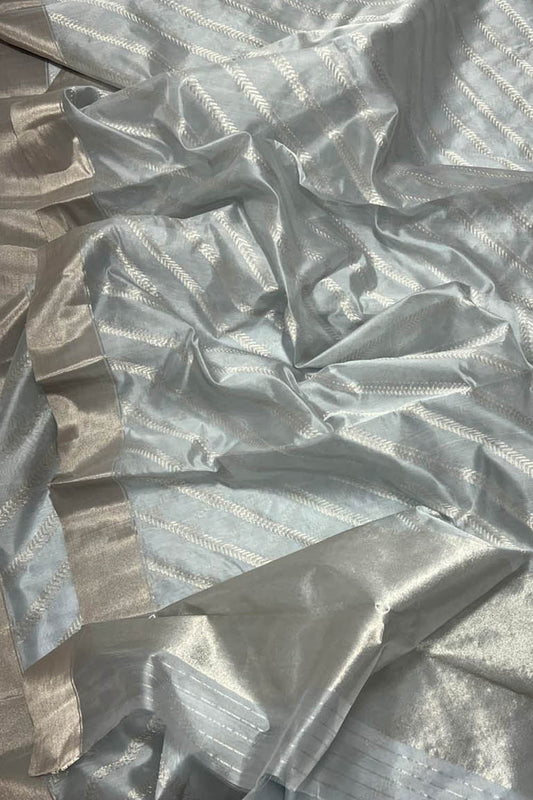 Elegant Grey Chanderi Silk Saree - Handloom Pure Pattu - Luxurion World