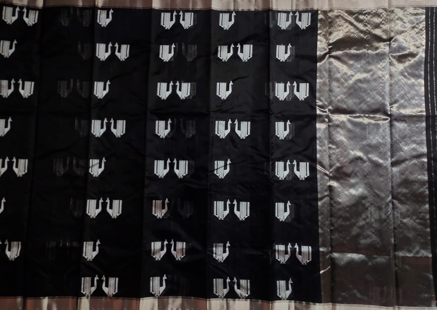 Elegant Black Chanderi Pure Katan Silk Saree - Handloom Beauty - Luxurion World