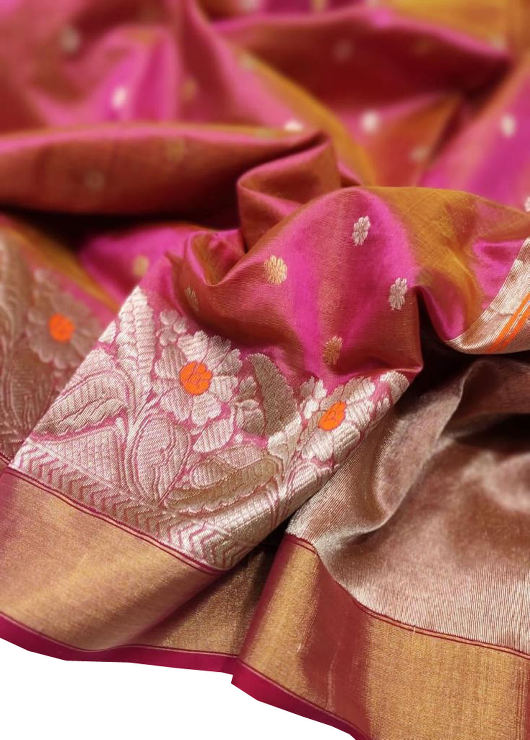 Chic Pink Shot Handloom Chanderi Pure Silk Small Booti Design Saree - Luxurion World
