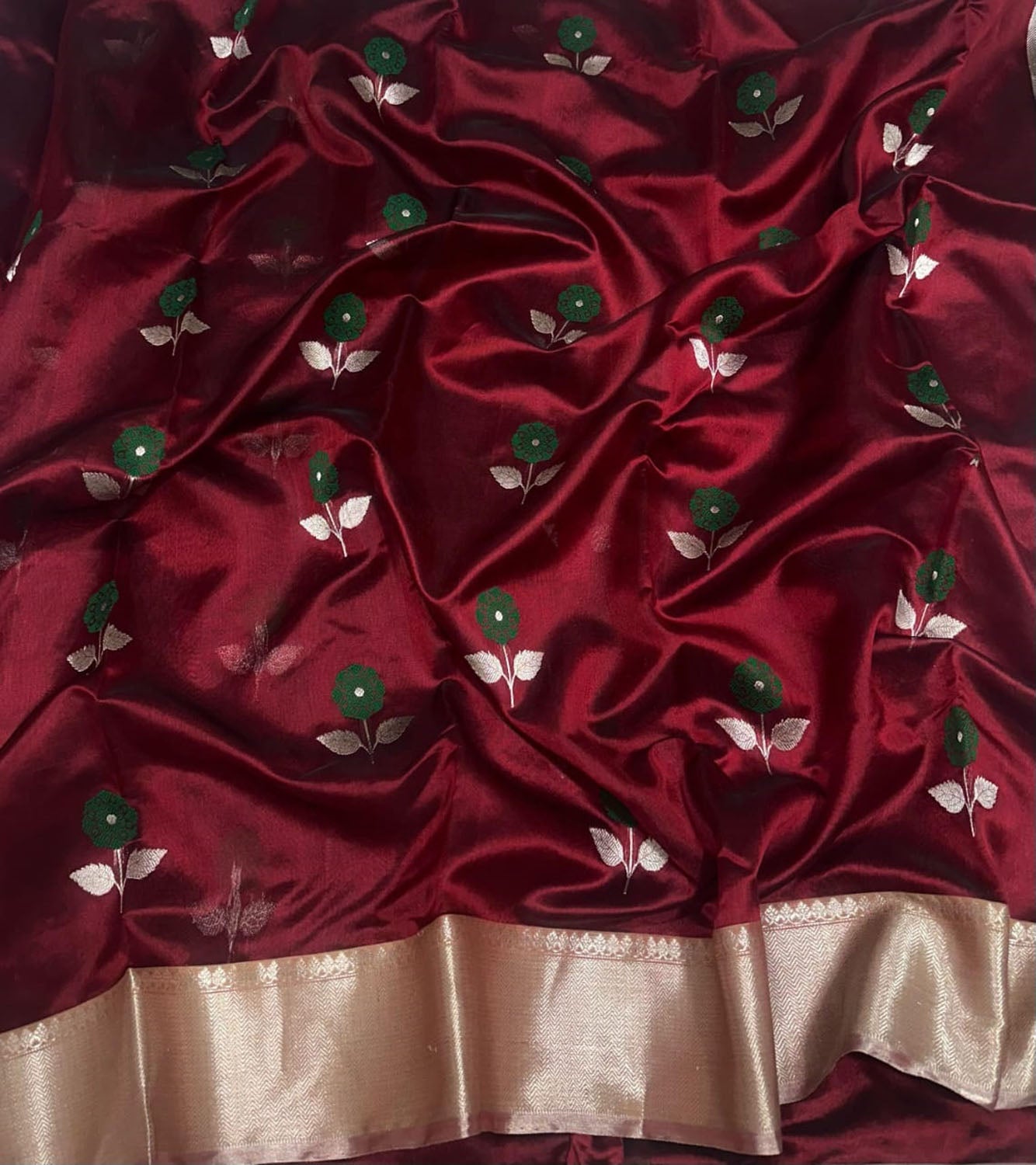 Maroon Chanderi Handloom Pure Silk Flower Design Saree - Luxurion World
