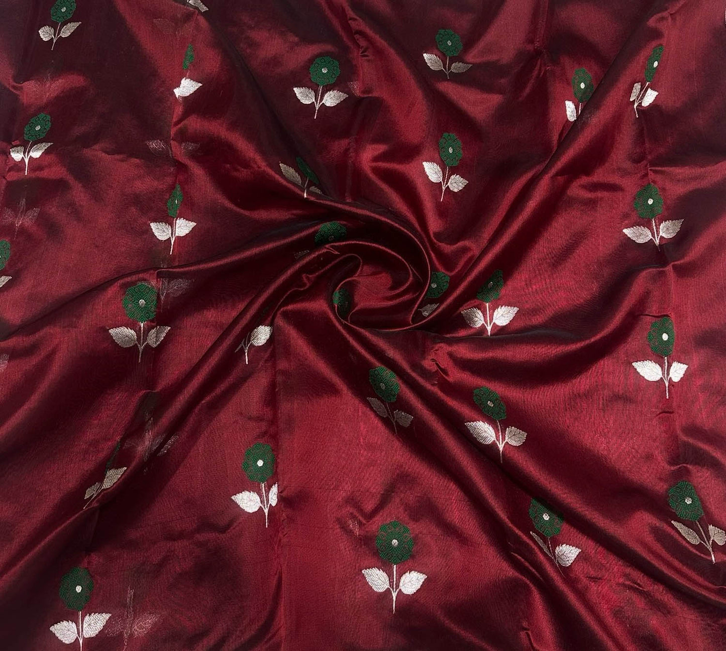 Maroon Chanderi Handloom Pure Silk Flower Design Saree - Luxurion World