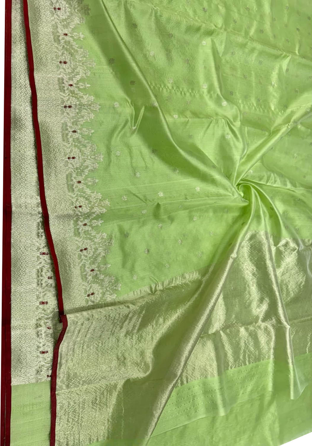 Green Chanderi Handloom Pure Silk Small Booti Design Saree - Luxurion World