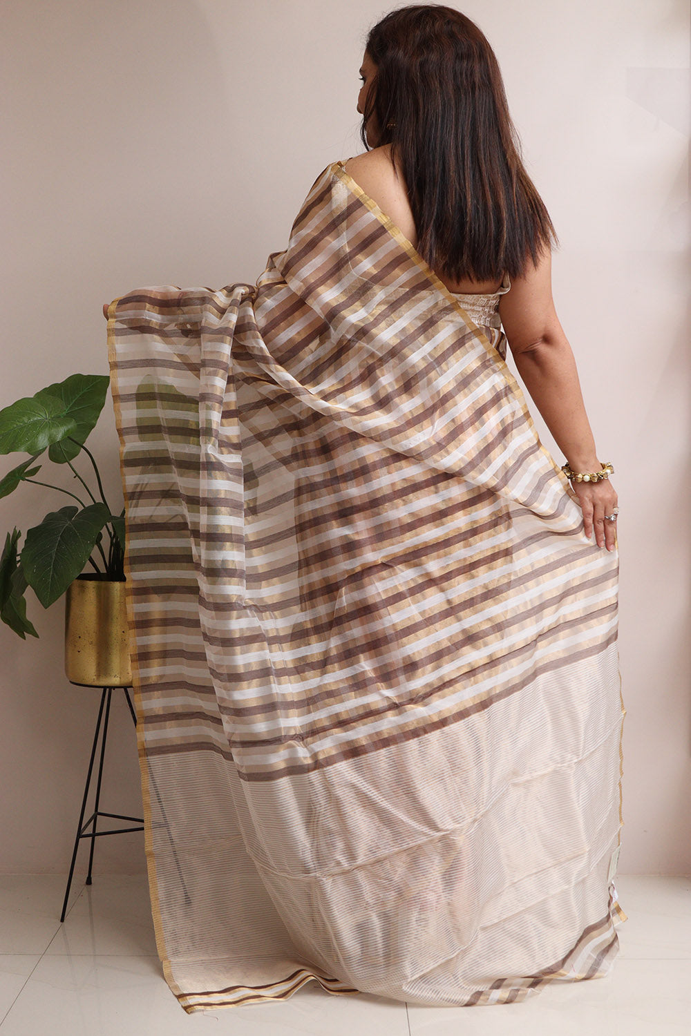 Golden Chanderi Handloom Pure Cotton Silk Stripes Design Saree - Luxurion World