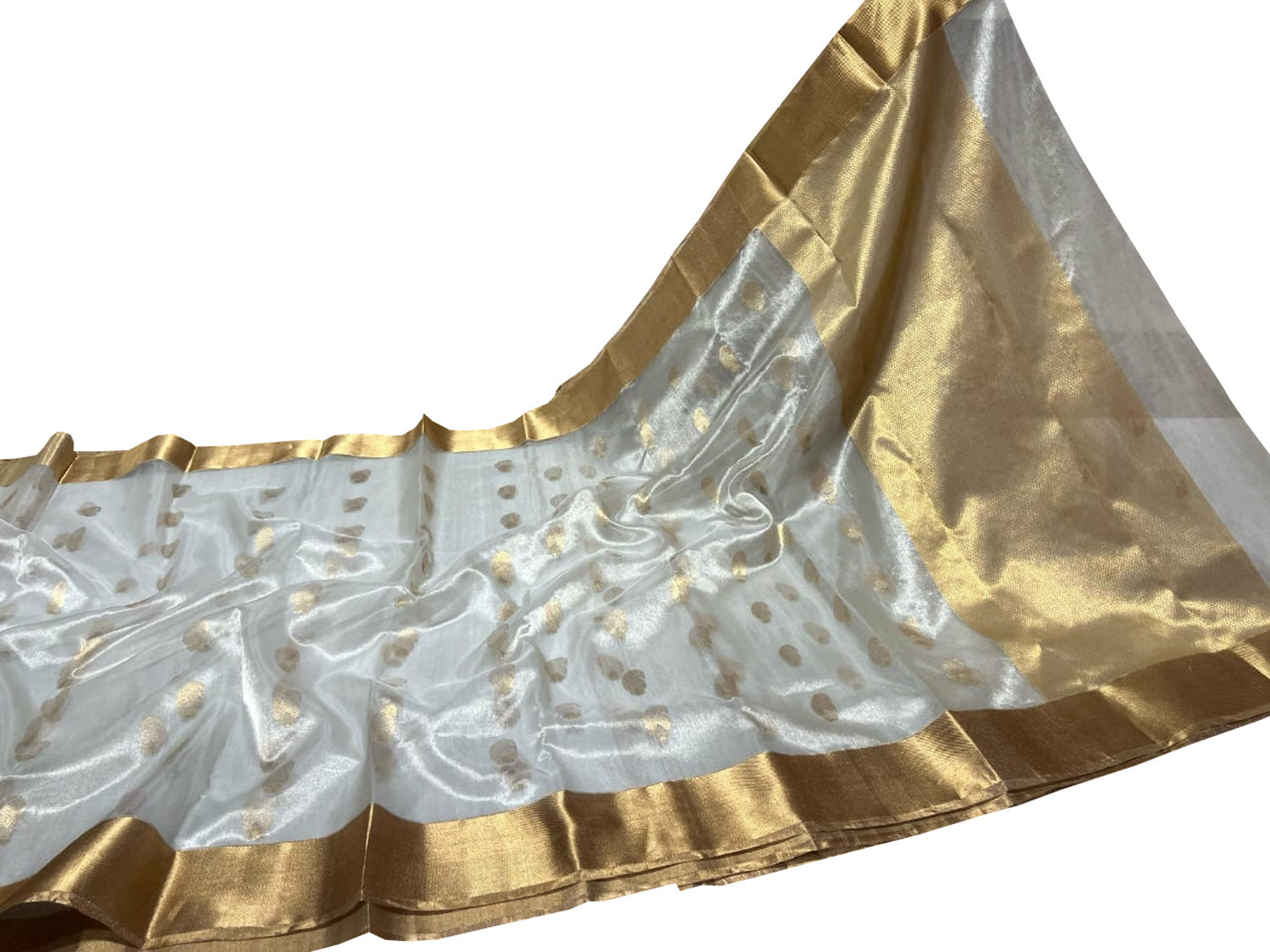 Exquisite Off White And Golden Chanderi Handloom Pure Tissue Silk Saree - Luxurion World