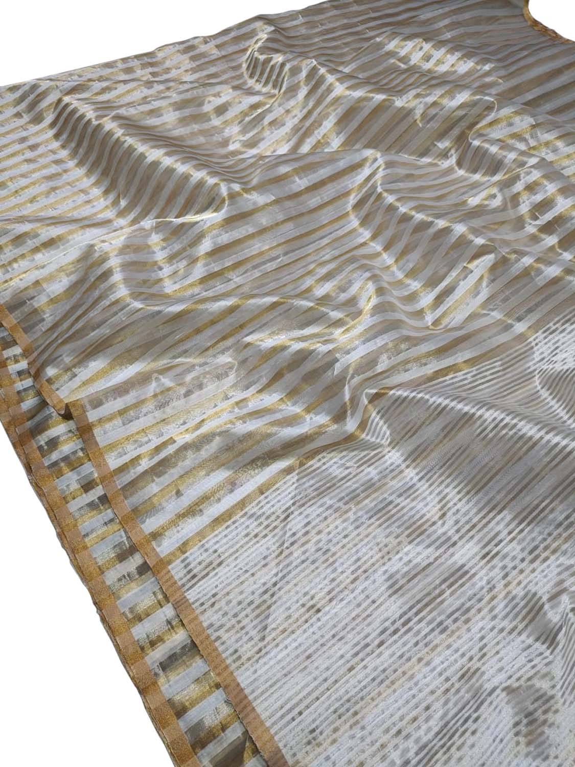 Elegant Off White Pure Silk Chanderi Handloom Saree - Luxurion World
