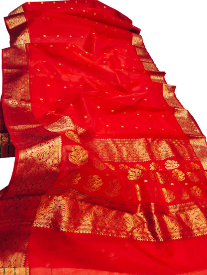 Red Pure Katan Silk Chanderi Handloom Booti Design Saree - Luxurion World