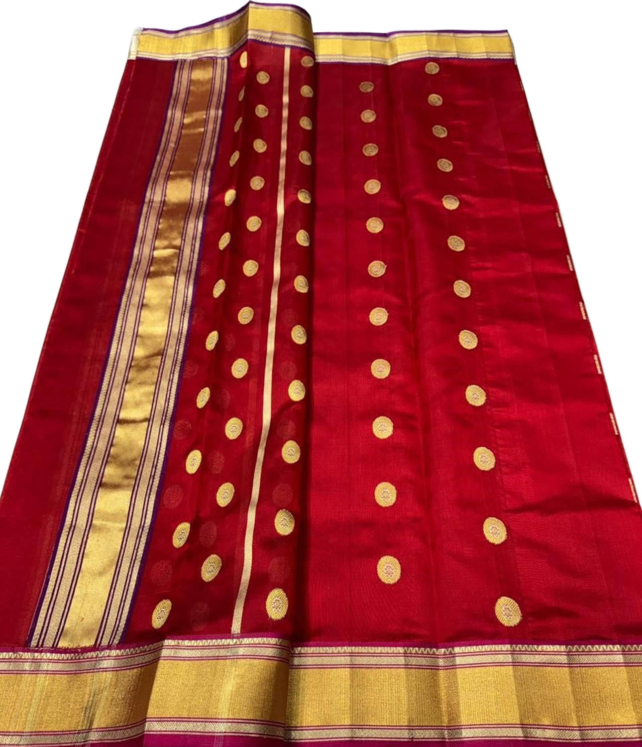 Red Exclusive Pure Pattu Silk Ek Naal Border And Motif Chanderi Saree - Luxurion World