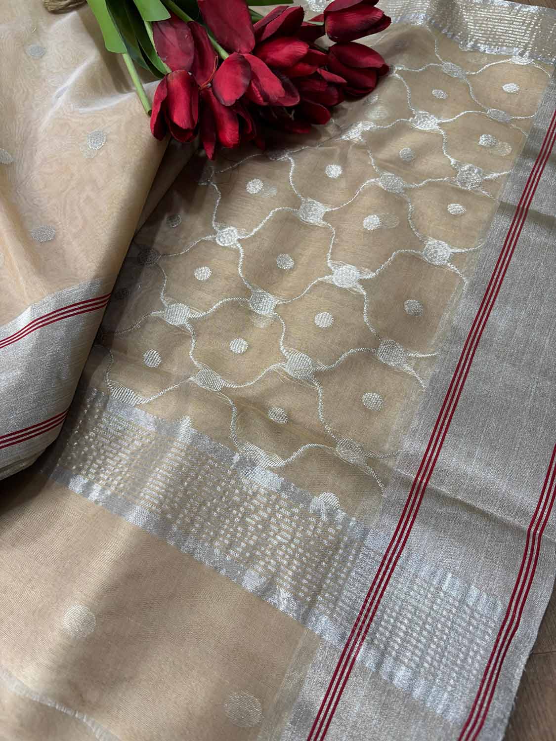 Pastel Chanderi Handloom Pure Katan Silk Booti Design Saree - Luxurion World