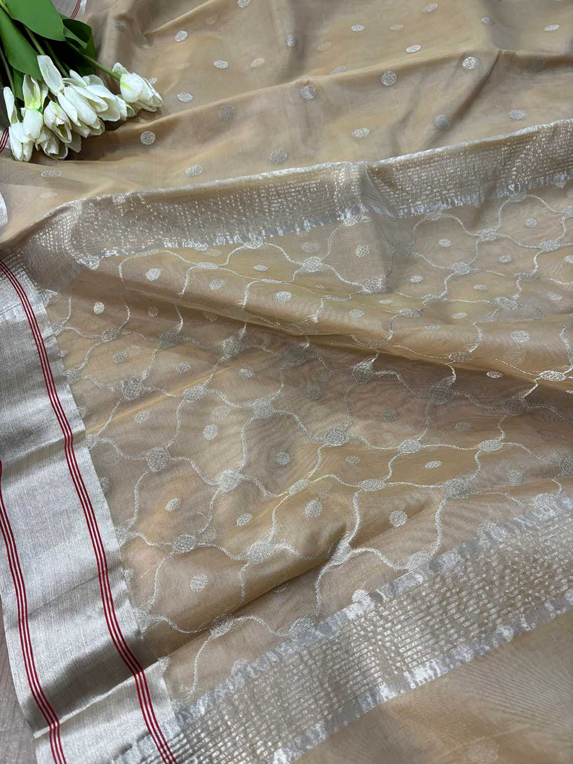 Pastel Chanderi Handloom Pure Katan Silk Booti Design Saree - Luxurion World