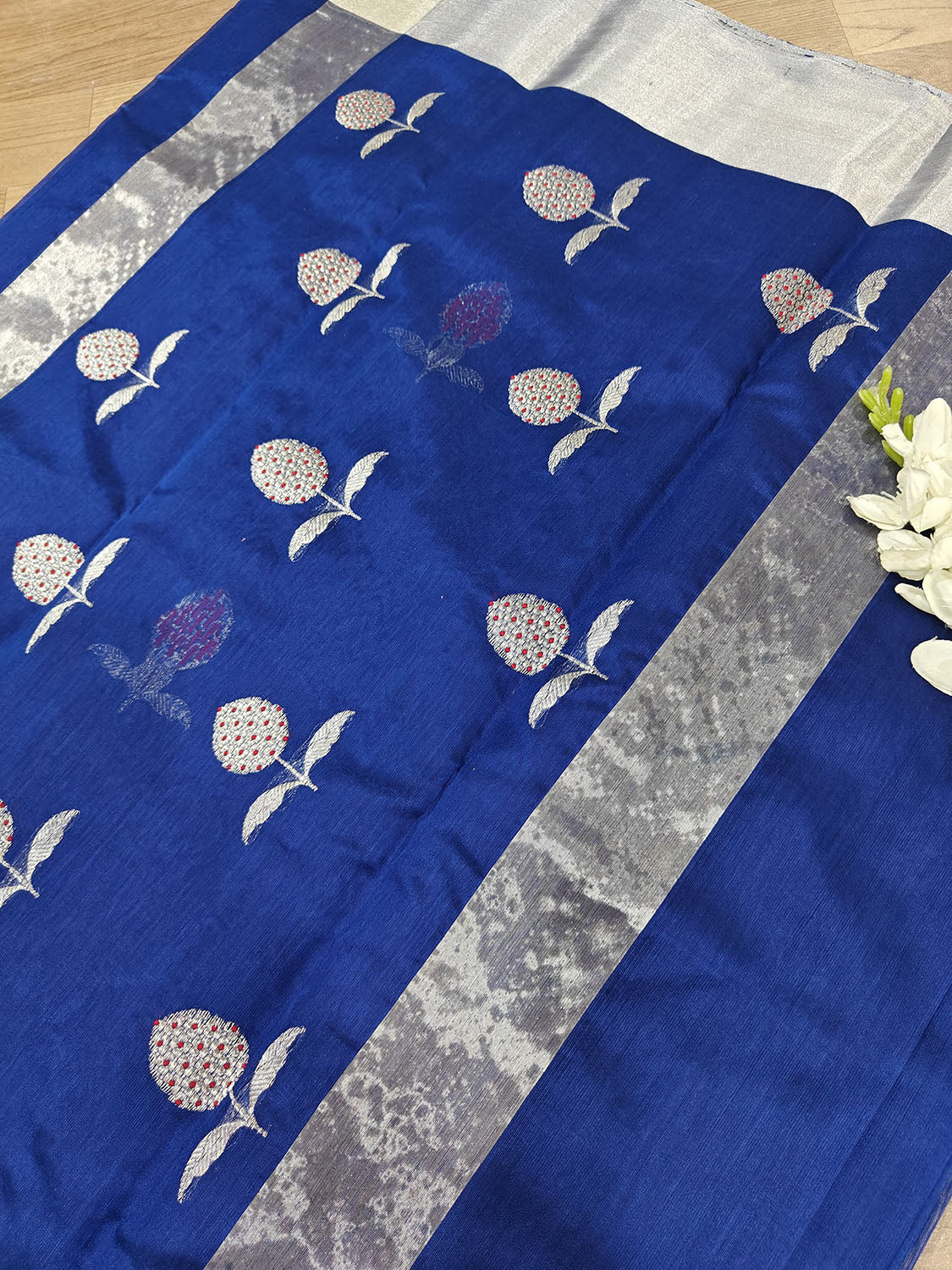 Blue Chanderi Handloom Pure Silk Flower Design Saree - Luxurion World