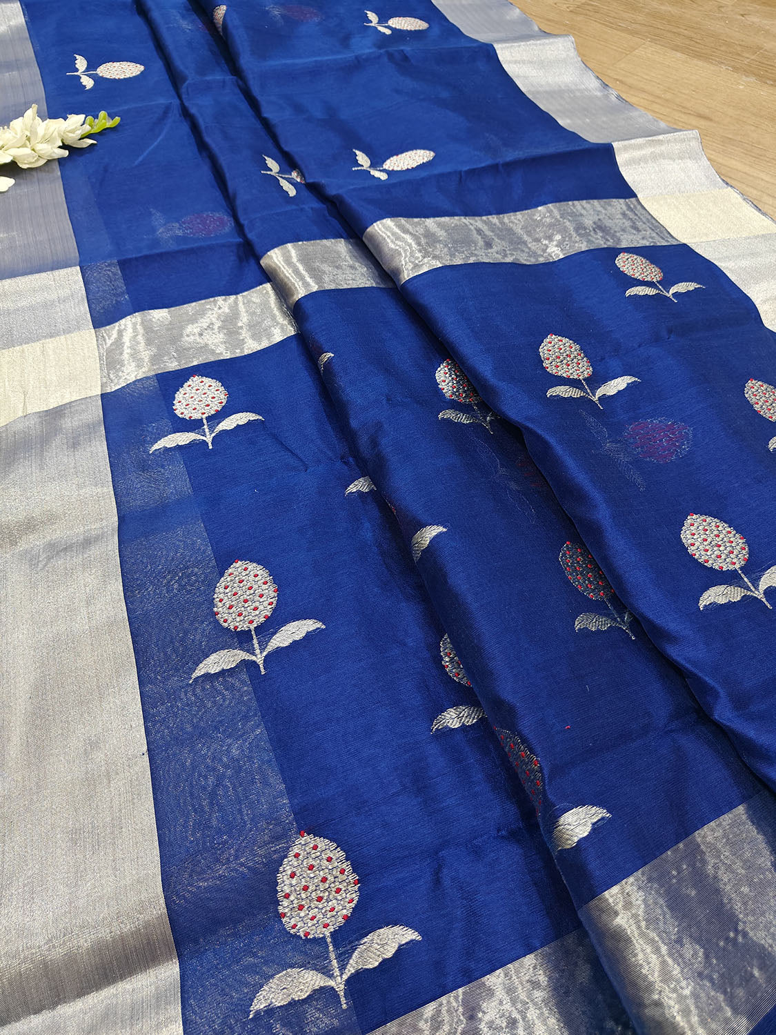Blue Chanderi Handloom Pure Silk Flower Design Saree - Luxurion World