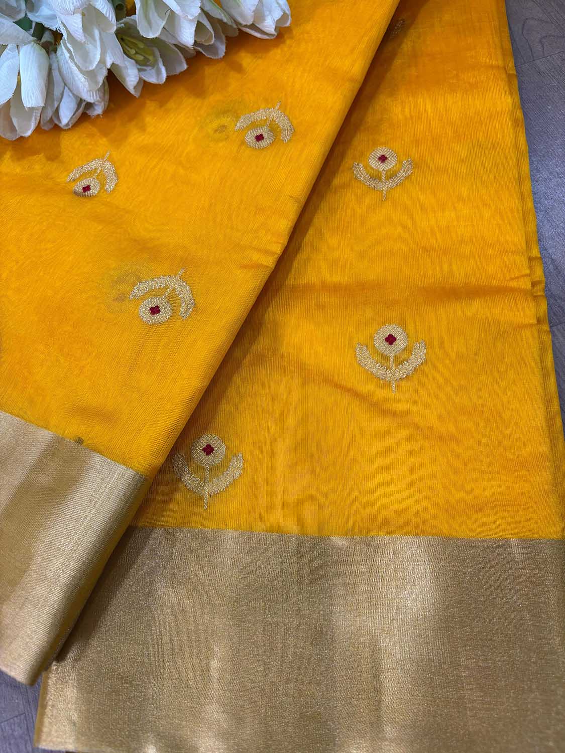 Yellow Chanderi Handloom Pure Silk Flower Design Meenakari Saree - Luxurion World