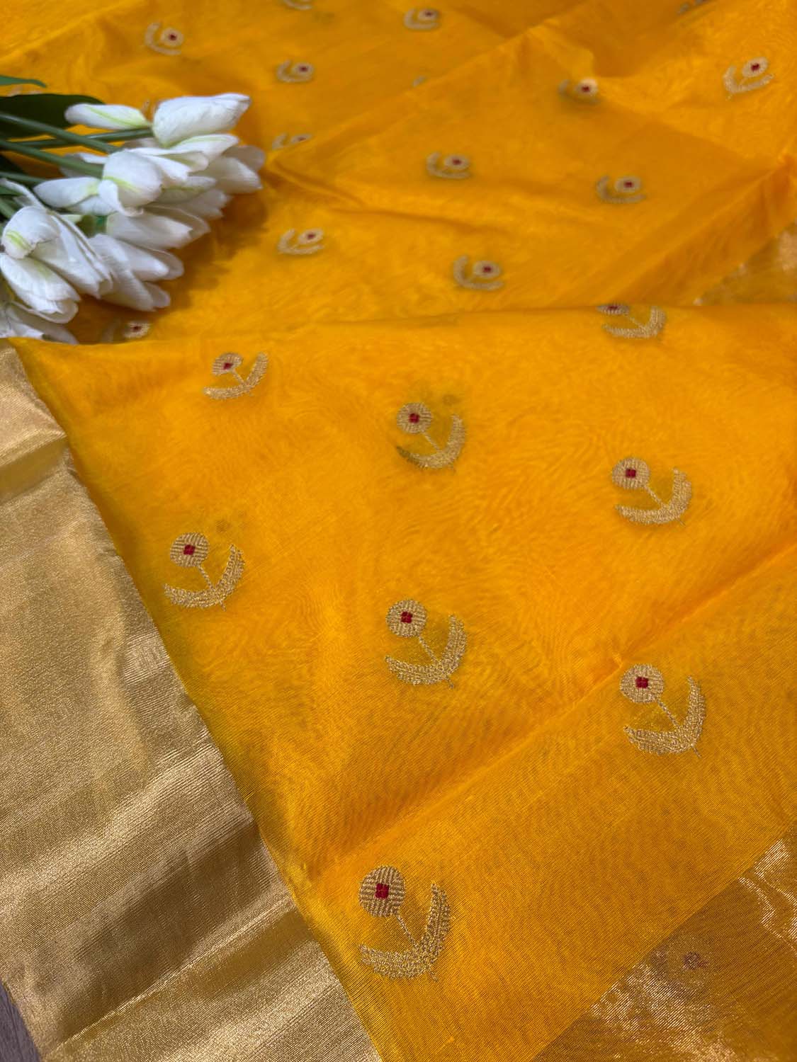 Yellow Chanderi Handloom Pure Silk Flower Design Meenakari Saree - Luxurion World