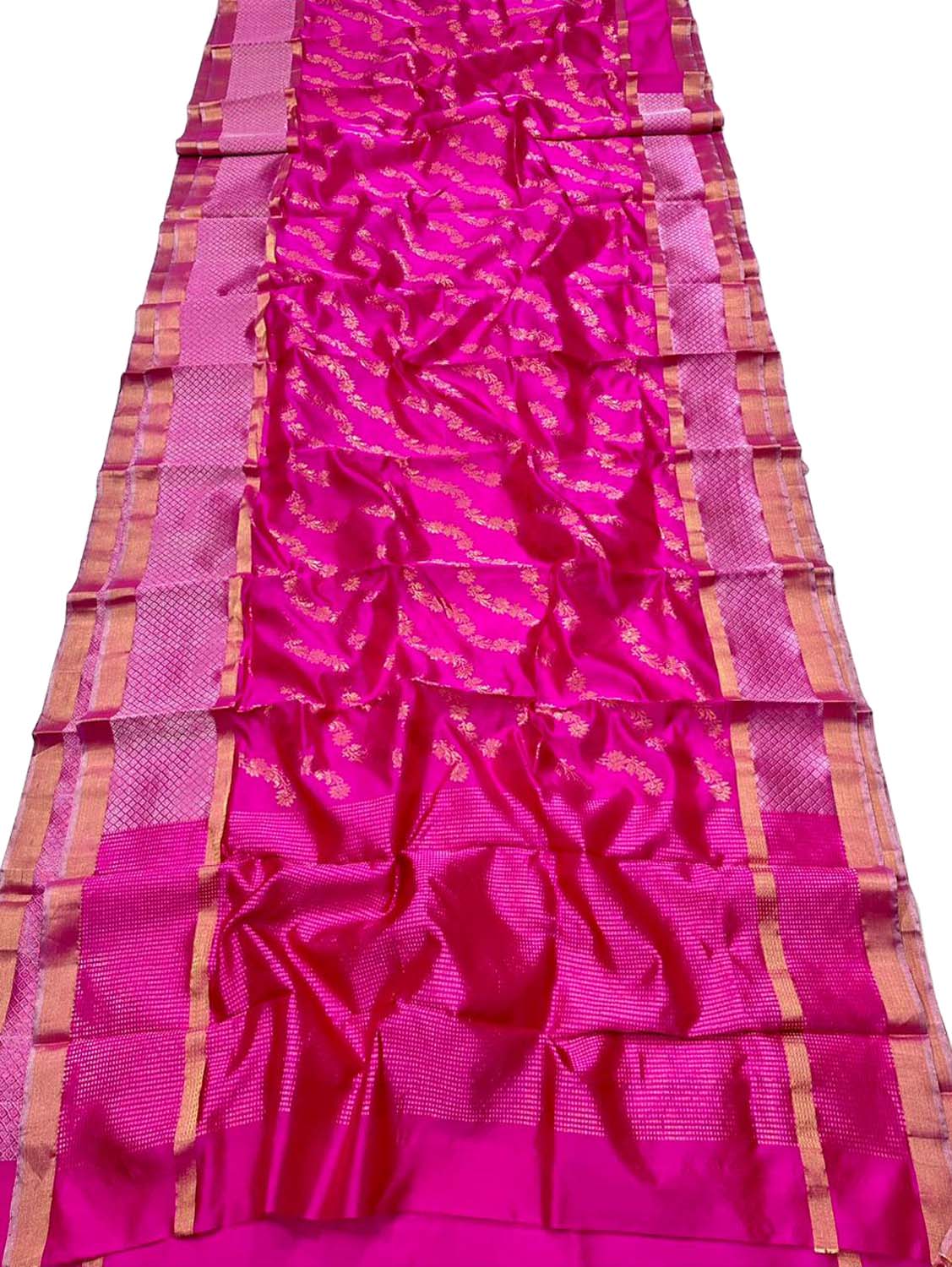 Exquisite Pink Chanderi Handloom Silk Saree - Luxurion World