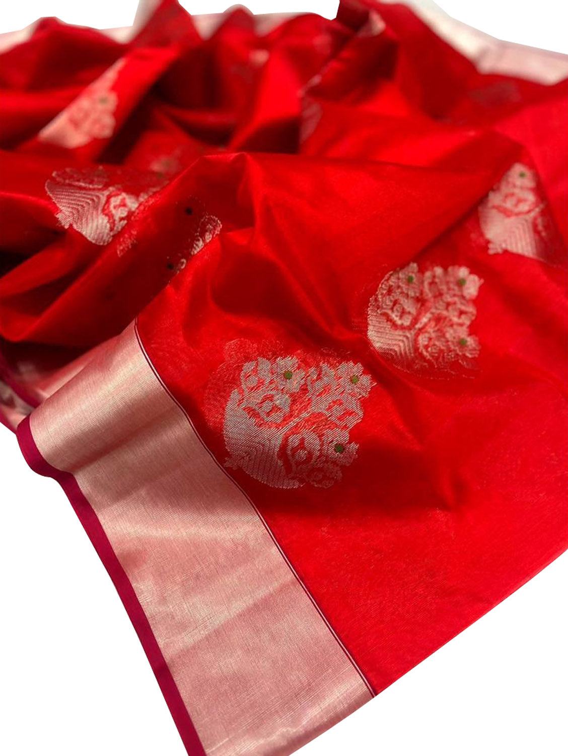 Red Chanderi Handloom Pure Silk Saree - Luxurion World