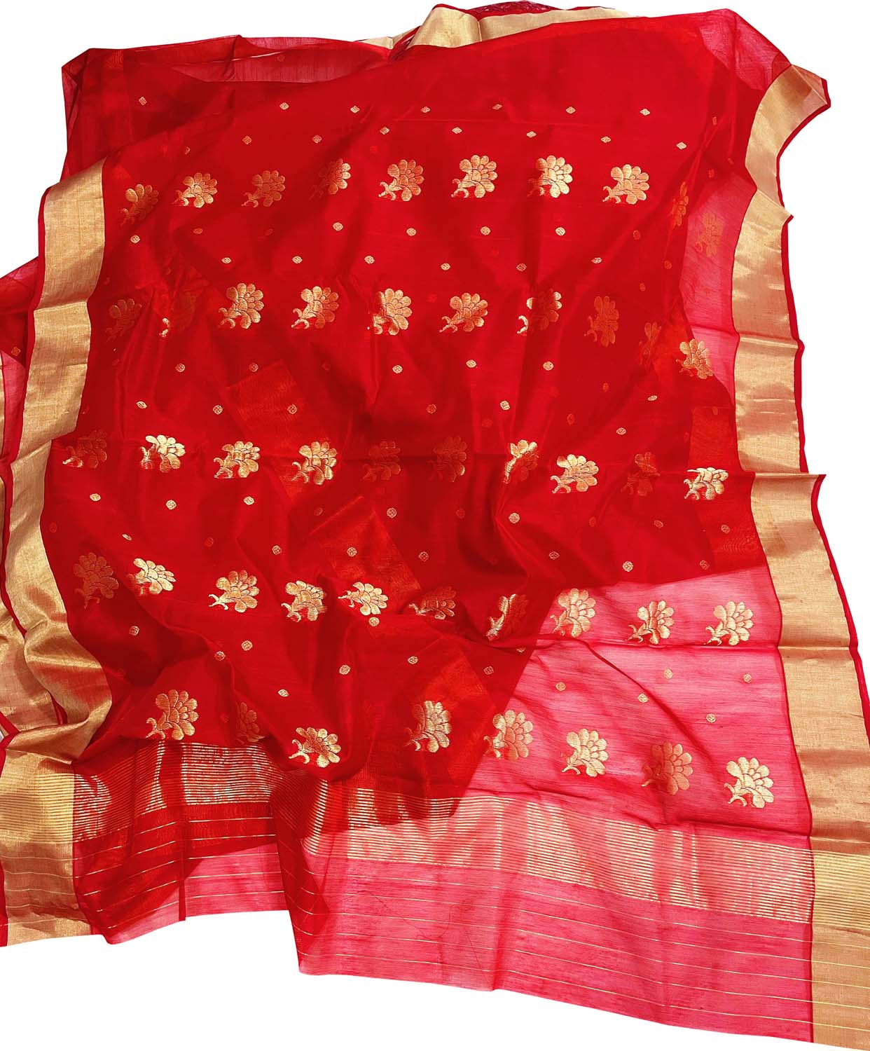 Red Chanderi Silk Cotton Saree: Handloom Elegance - Luxurion World