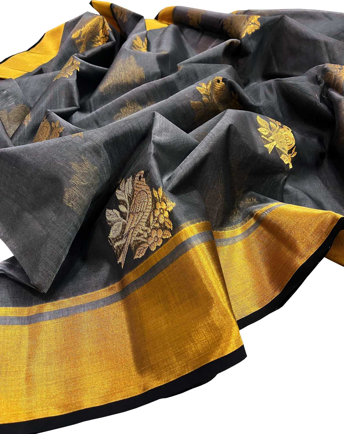 Elegant Grey Chanderi Silk Cotton Saree - Luxurion World