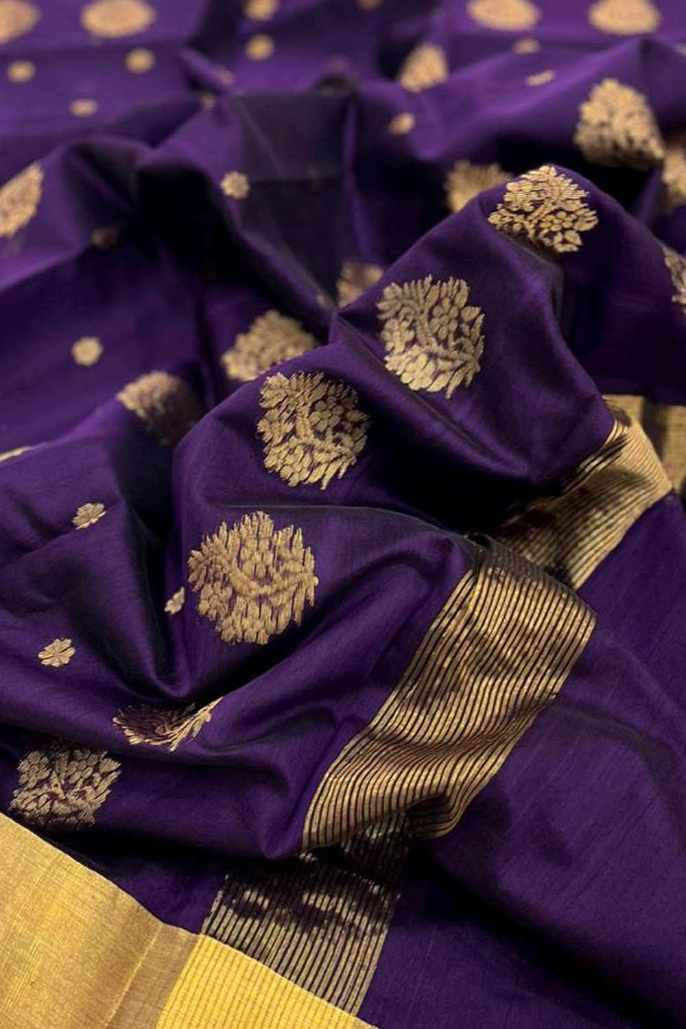 Blue Chanderi Silk Cotton Saree - Handloom Pure Elegance - Luxurion World