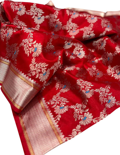 Stunning Red Chanderi Silk Saree - Handloom Beauty - Luxurion World