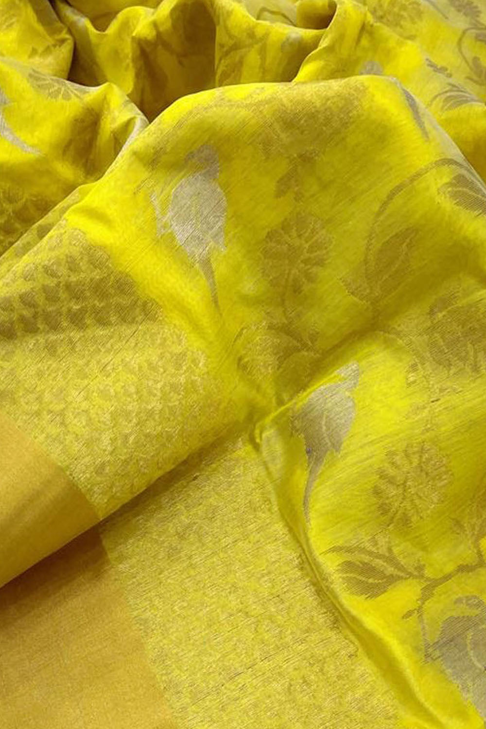 Yellow Chanderi Handloom Pure Silk Bird And Flower Design Saree - Luxurion World