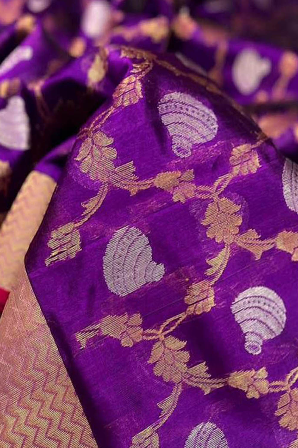 Elegant Purple Chanderi Handloom Pure Silk Matka Design Sona Roopa Saree - Luxurion World