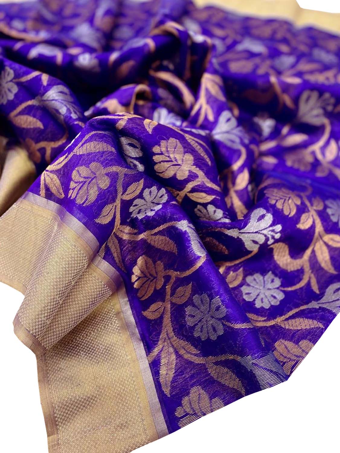 Exquisite Purple Chanderi Handloom Pure Silk Flower Design Saree - Luxurion World