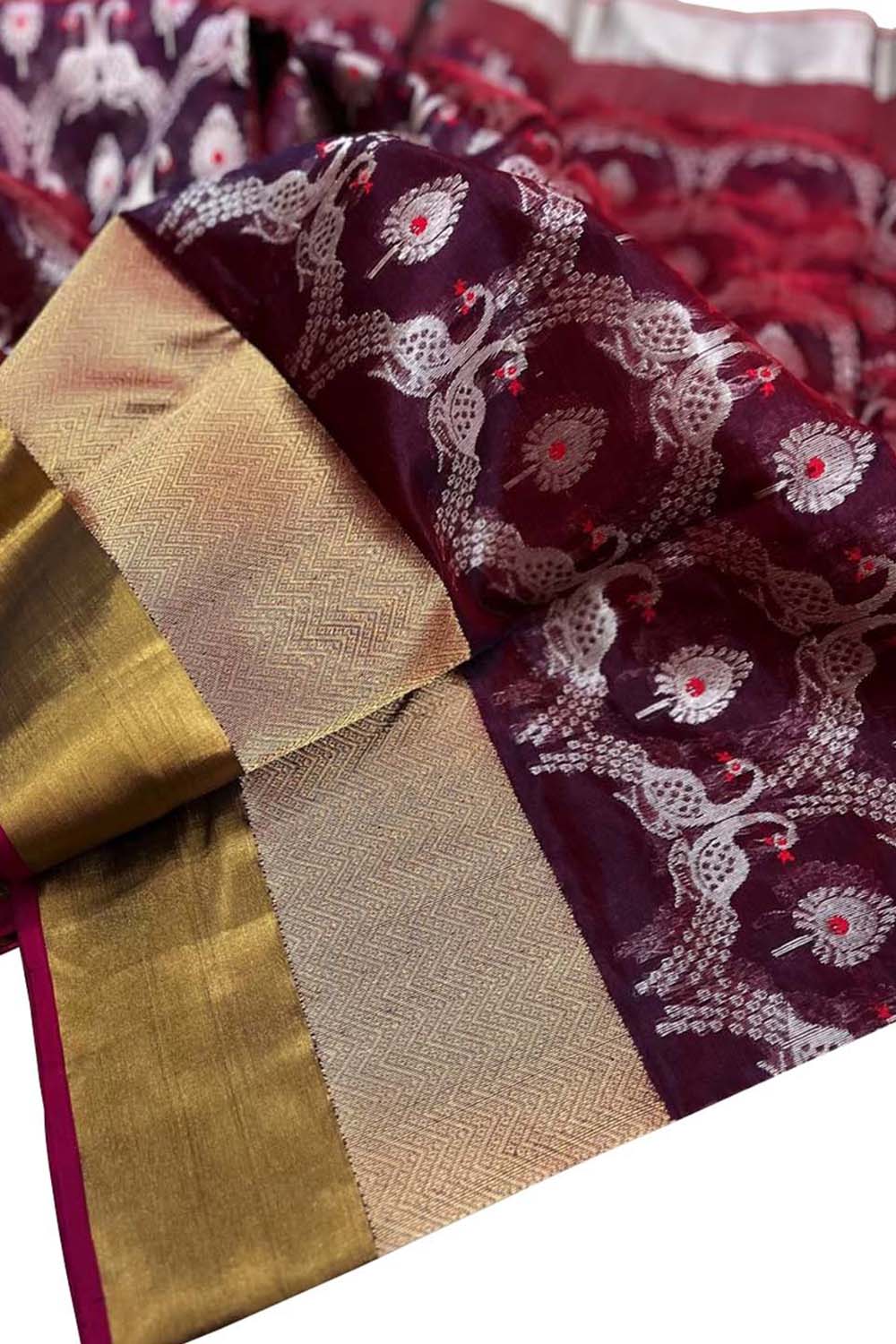 Maroon Chanderi Handloom Silk Flower Design Saree - Luxurion World