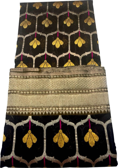Black Chanderi Handloom Pure Silk Flower Design Saree - Luxurion World
