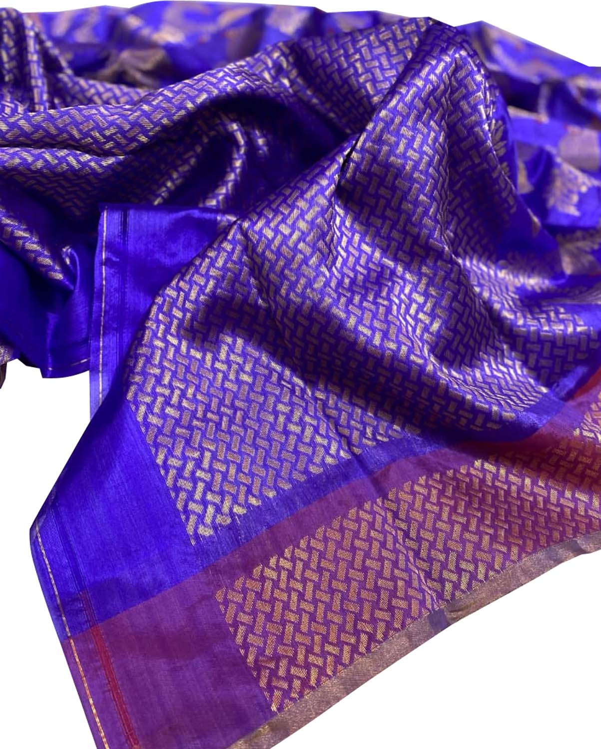 Exquisite Purple Chanderi Handloom Pure Silk Parrot Design Saree - Luxurion World