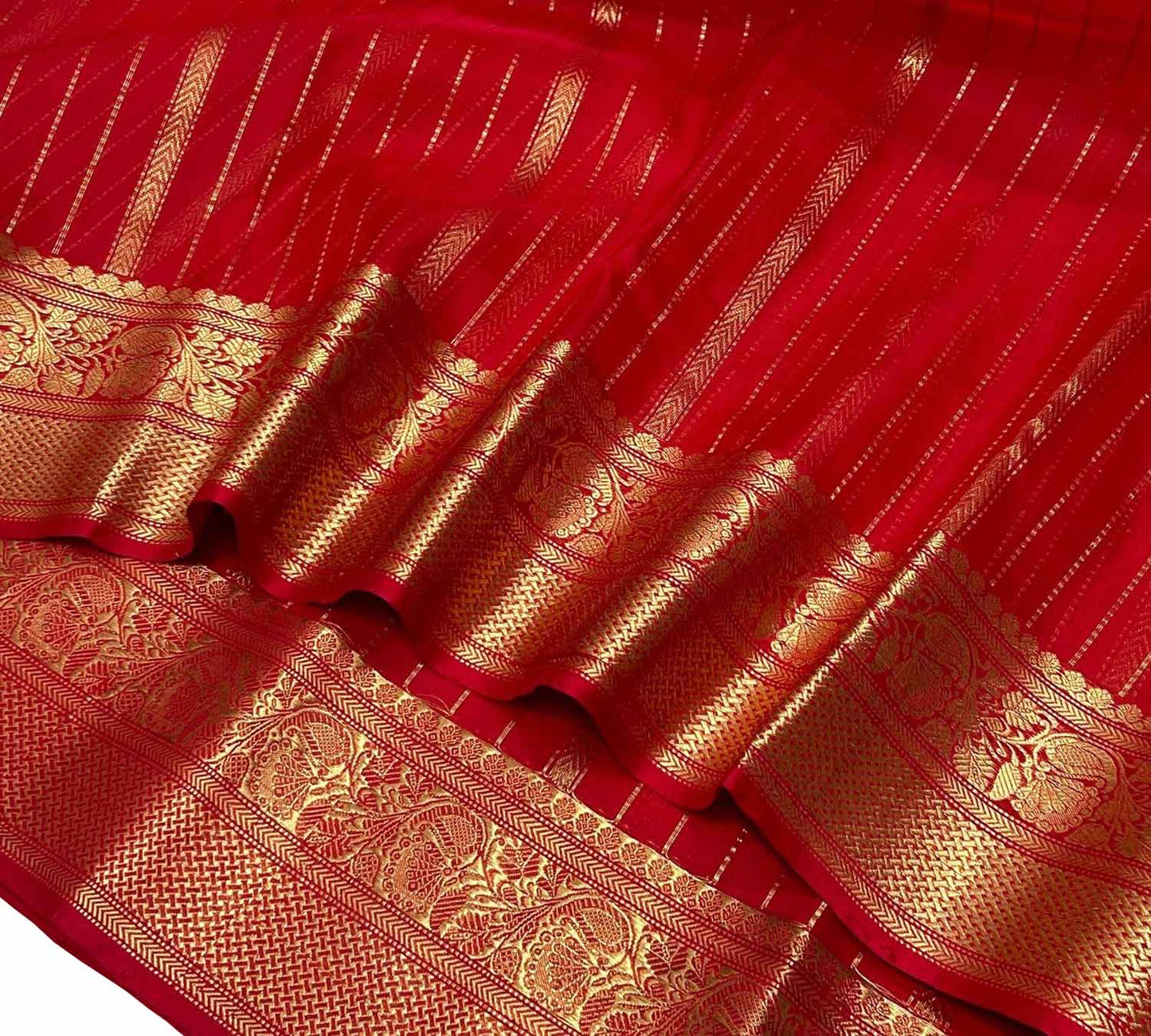 Red Handloom Pure Pattu Silk Chanderi Stripe Design Saree - Luxurion World