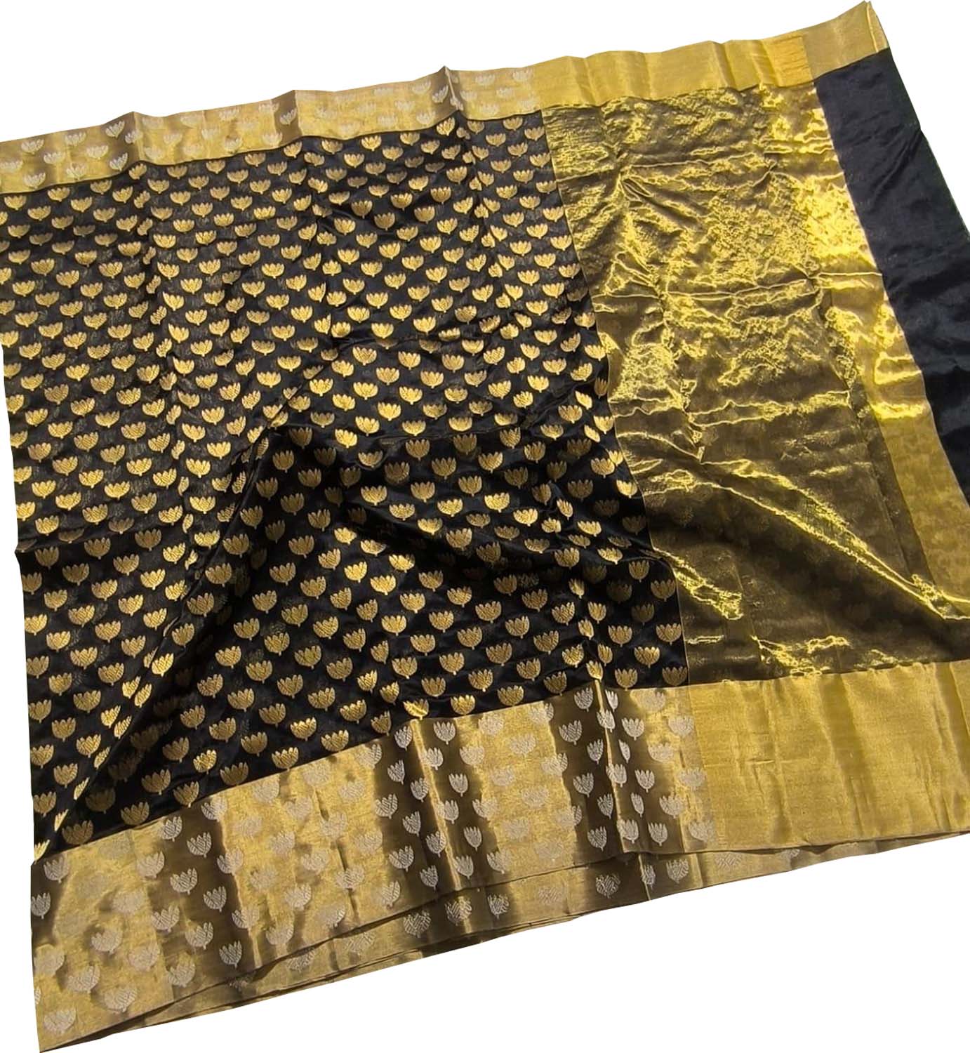 Elegant Black Silk Saree with Flower Design - Luxurion World