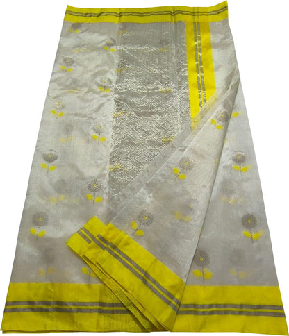 Handloom Chanderi Silk Saree with Flower Design - Luxurion World