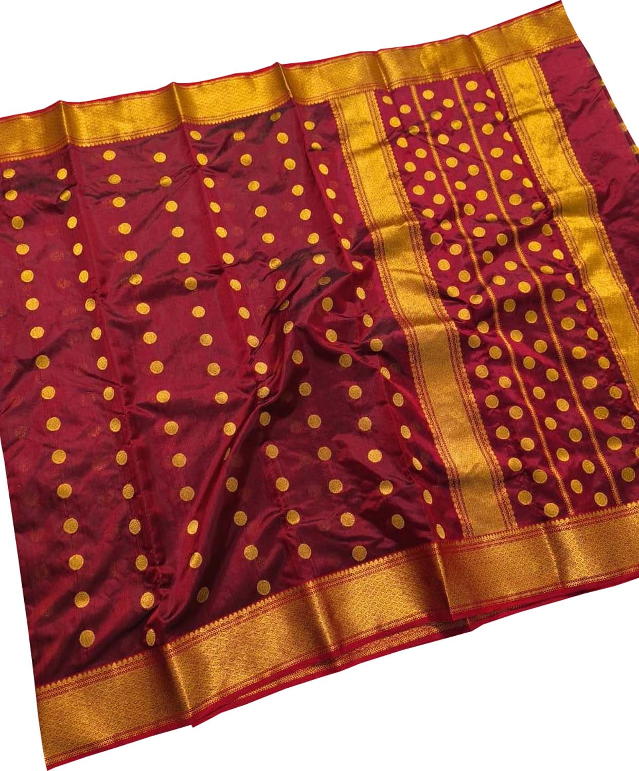 Elegant Maroon Silk Saree with Booti Design - Luxurion World