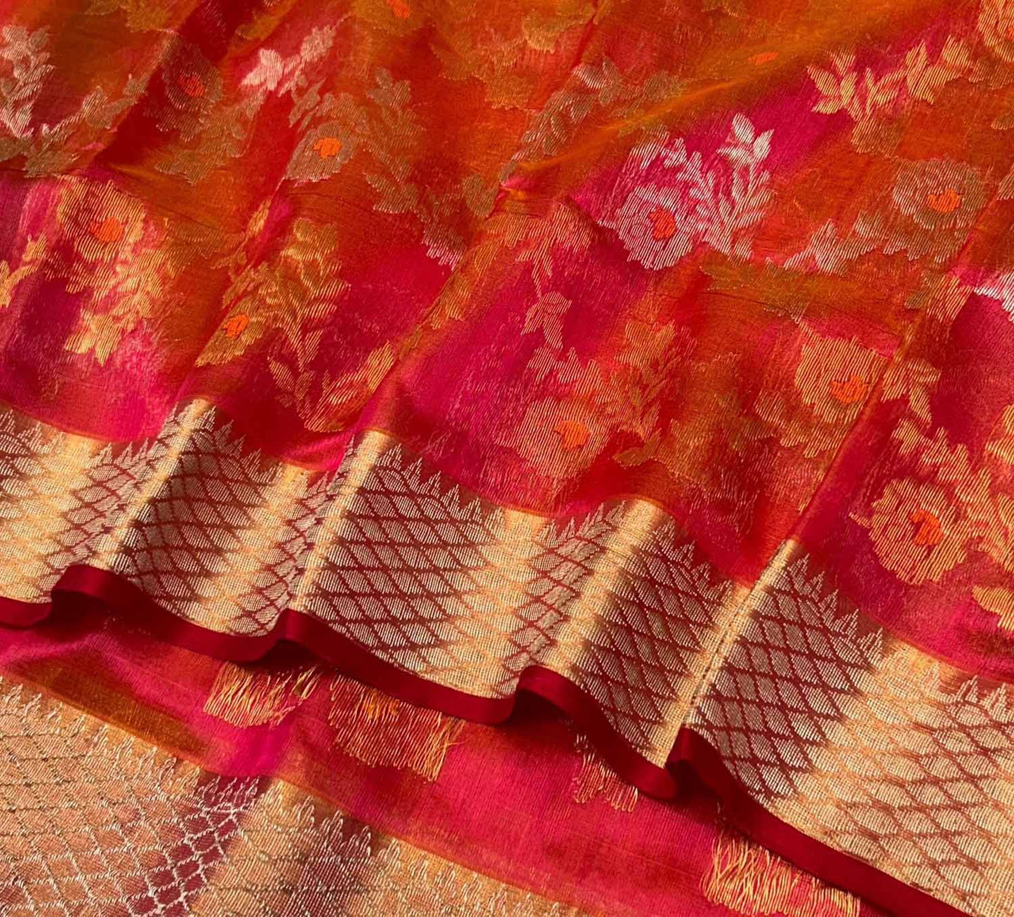 Pink Shot Pure Pattu Silk Chanderi Handloom Flower Design Saree - Luxurion World