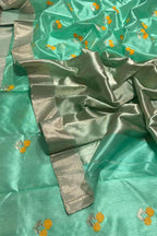 Green Pure Pattu Silk Ek Naliya Handloom Chanderi Flower Design Saree - Luxurion World