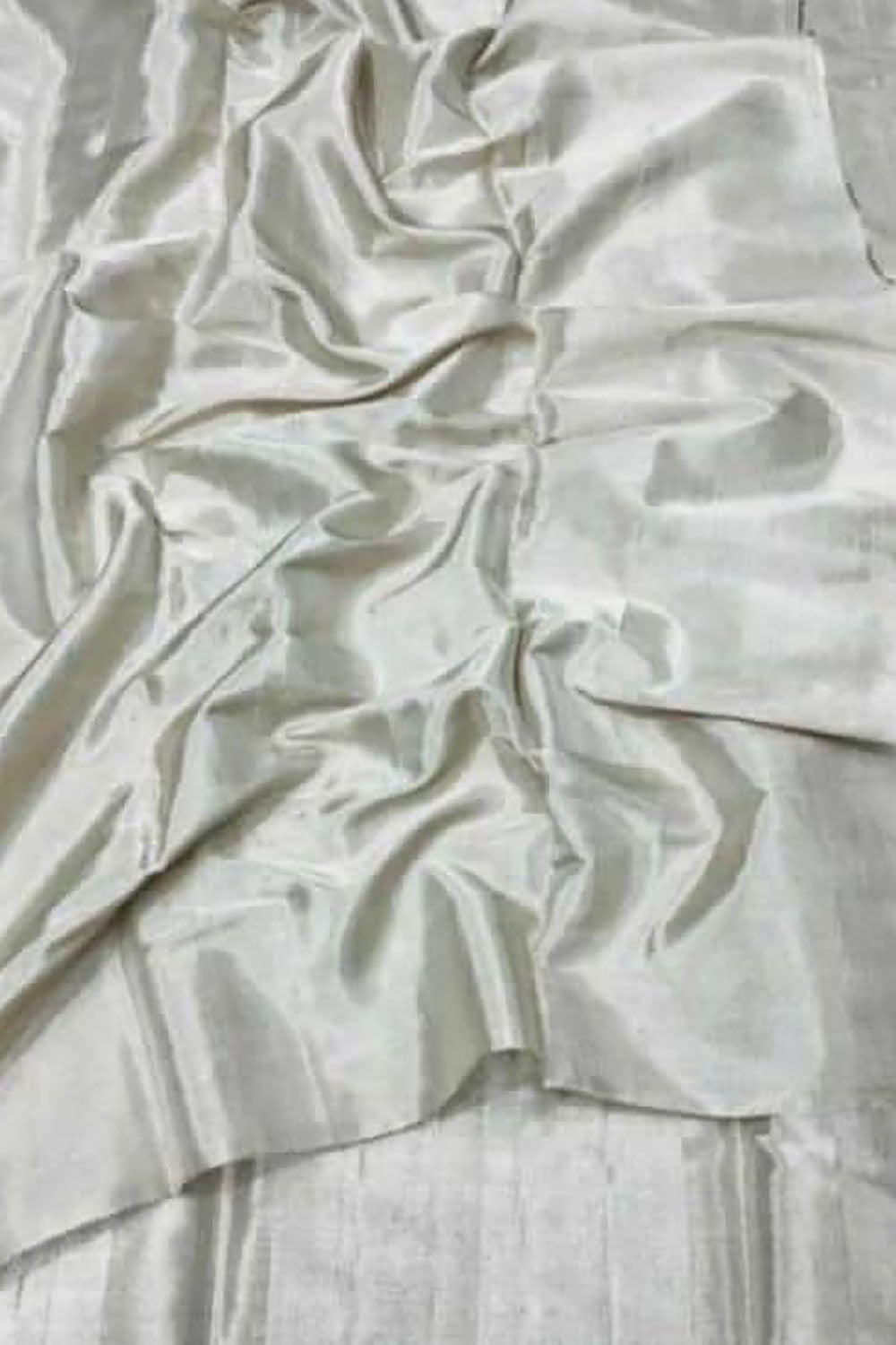 Silver Chanderi Handloom Pure Tissue Silk Saree - Luxurion World