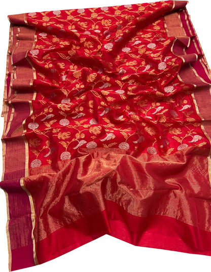 Red Pure Katan Silk Chanderi Handloom Sona Roopa Flower Design Saree - Luxurion World