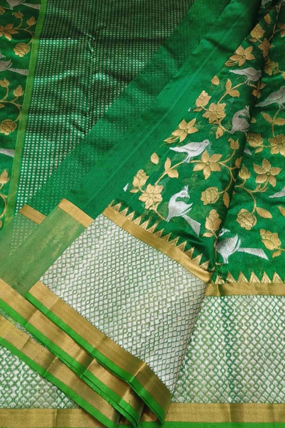 Green Chanderi Handloom Pure Silk Flower And Animal Design Saree - Luxurion World