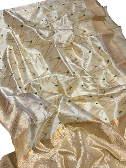 Exquisite Pastel Chanderi Pure Silk Saree - Handloom Beauty - Luxurion World