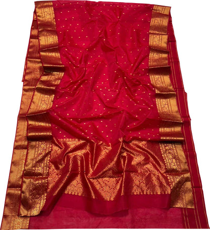 Red Chanderi Handloom Pure Katan Silk Booti Design Saree - Luxurion World