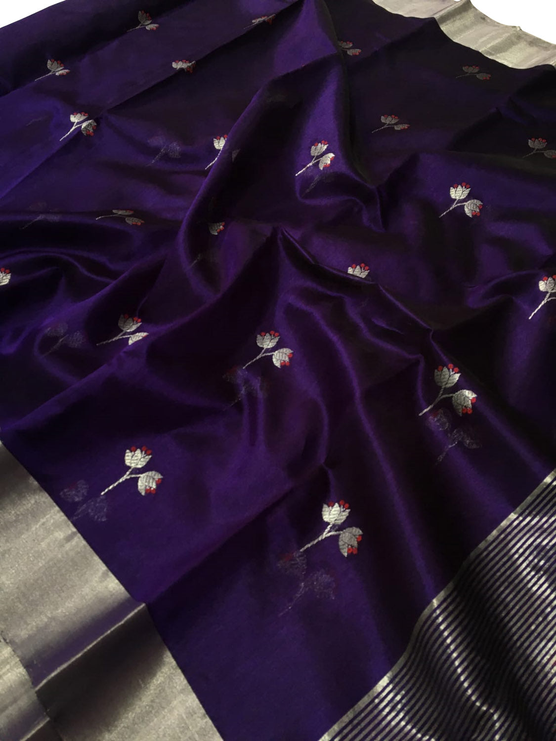 Regal Charm: Elegant Purple Chanderi Handloom Silk Saree, a Timeless Classic - Luxurion World