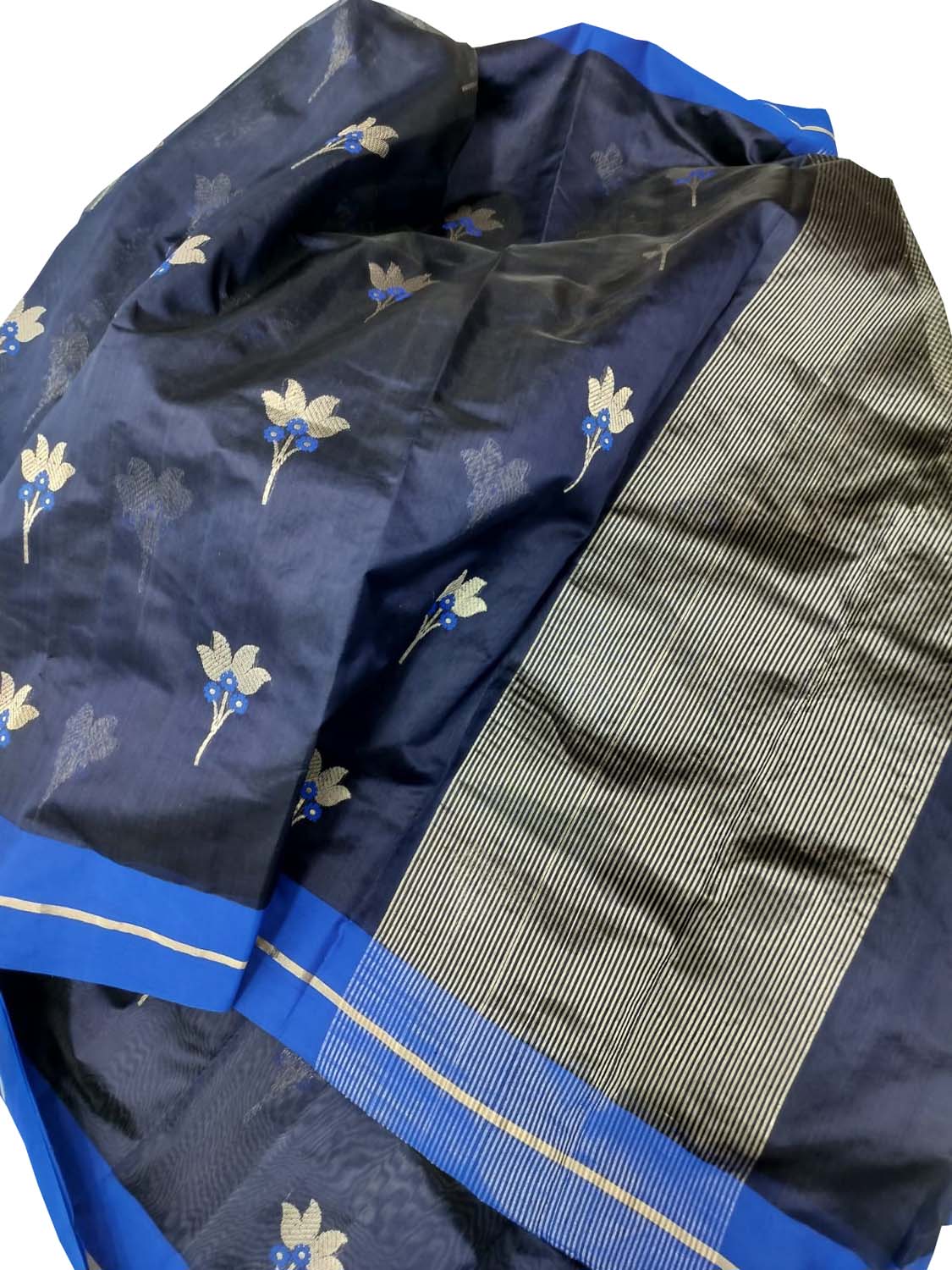 Elegant Blue Chanderi Handloom Silk Saree: A Timeless Classic - Luxurion World
