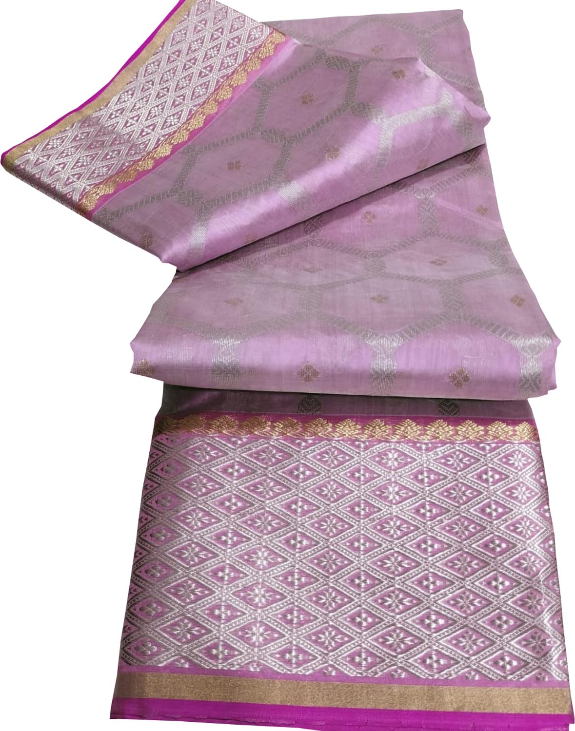 Elegant Pink Chanderi Handloom Pure Silk Saree: A Timeless Classic - Luxurion World