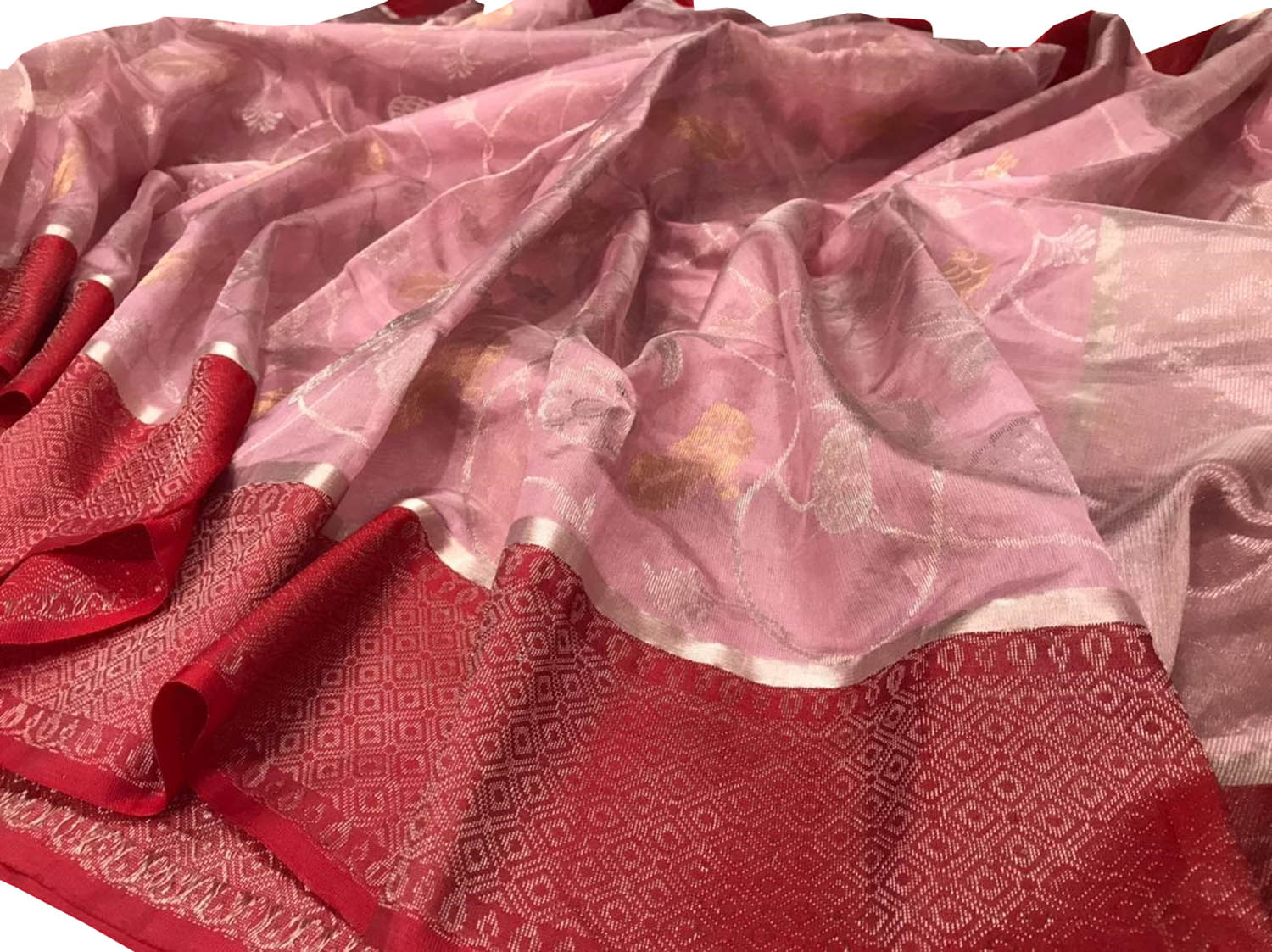 Elegant Pink Chanderi Handloom Silk Saree: A Timeless Classic - Luxurion World