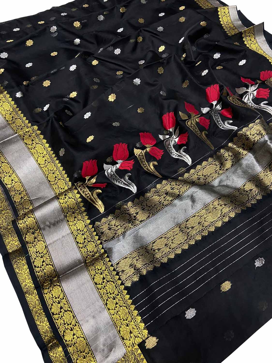 Black Chanderi Handloom Pure Katan Silk Flower Design Saree - Luxurion World